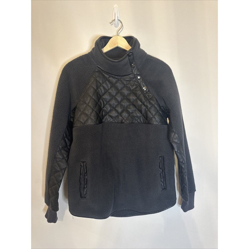 Abercrombie & Fitch Asymmetrical Button Blue Fleece W/ Quilted Front, Size Small